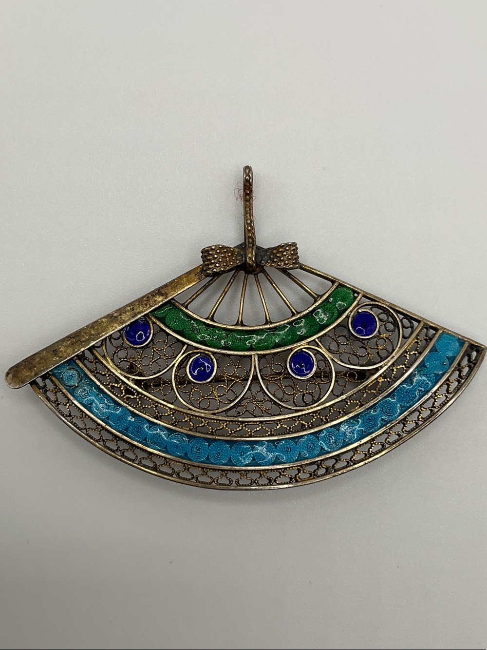 Vintage Style Fan Pendant Necklace